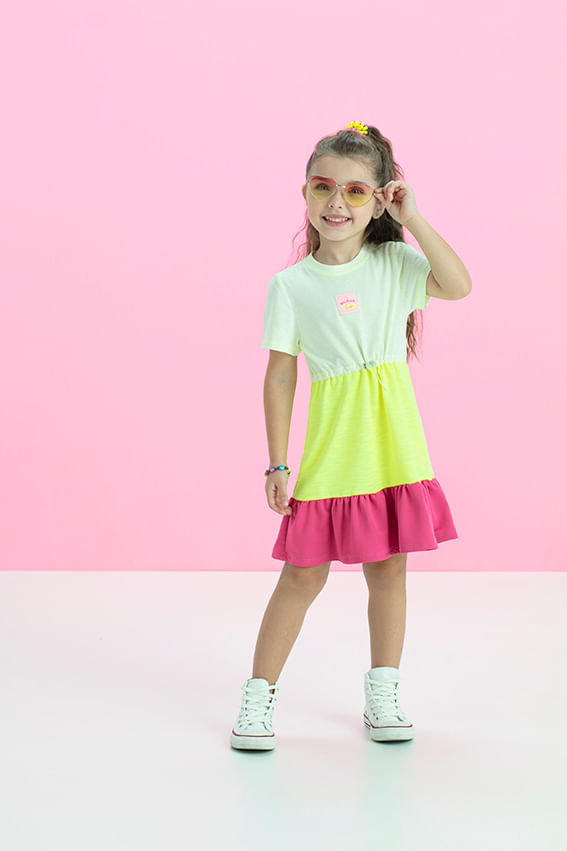 Vestido-Com-Recortes-E-Babado