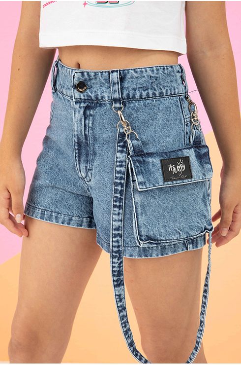Short Jeans Com Cinto E Pochete Retiravel