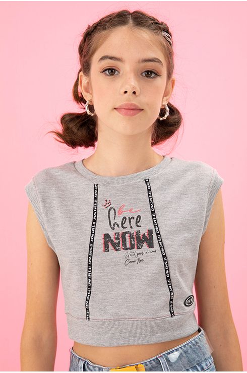 Blusa Regata Moletinho Detalhes A Fio