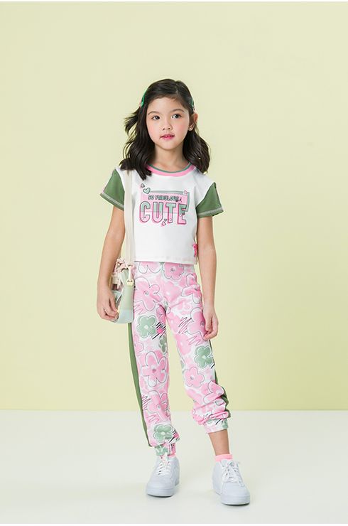Conjunto Blusa E Calça