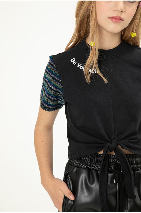 Blusa Com Amarração Na Frente