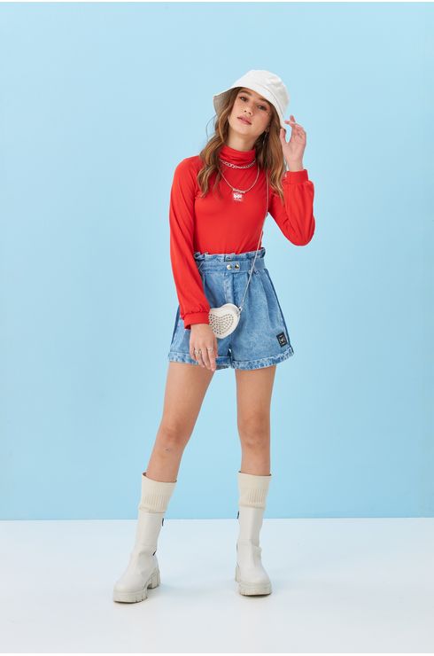 Short Jeans Com Faixa E Recortes