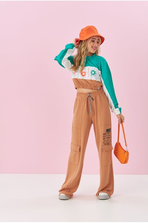 Calça Wide Leg Com Bolso E Silk