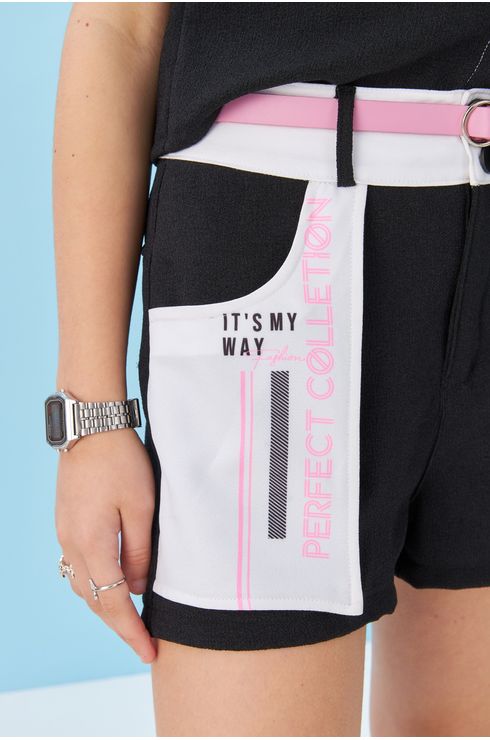 Shorts Liso Com Bolso Funcional