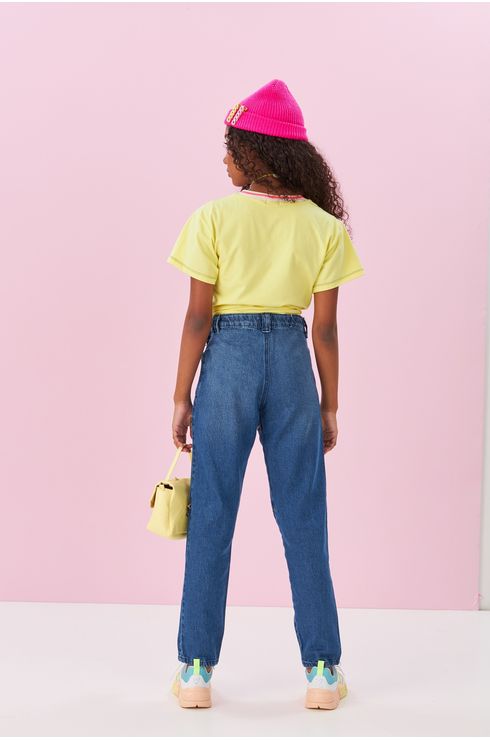 Blusa Amarela Com Bolso Rosa Neon