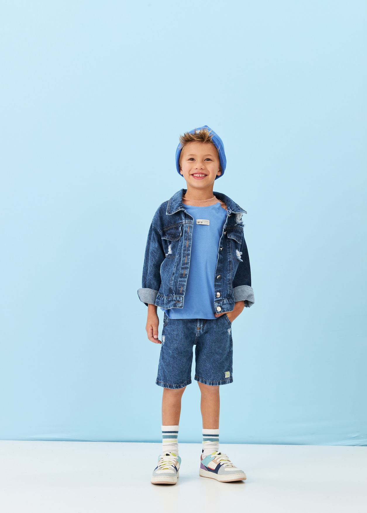 Jaqueta-Jeans-Com-Puidos-Frente