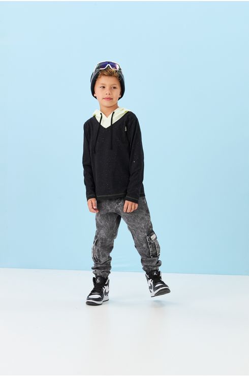 Calça Jogger Jeans Black Com Bolsos Funcionais