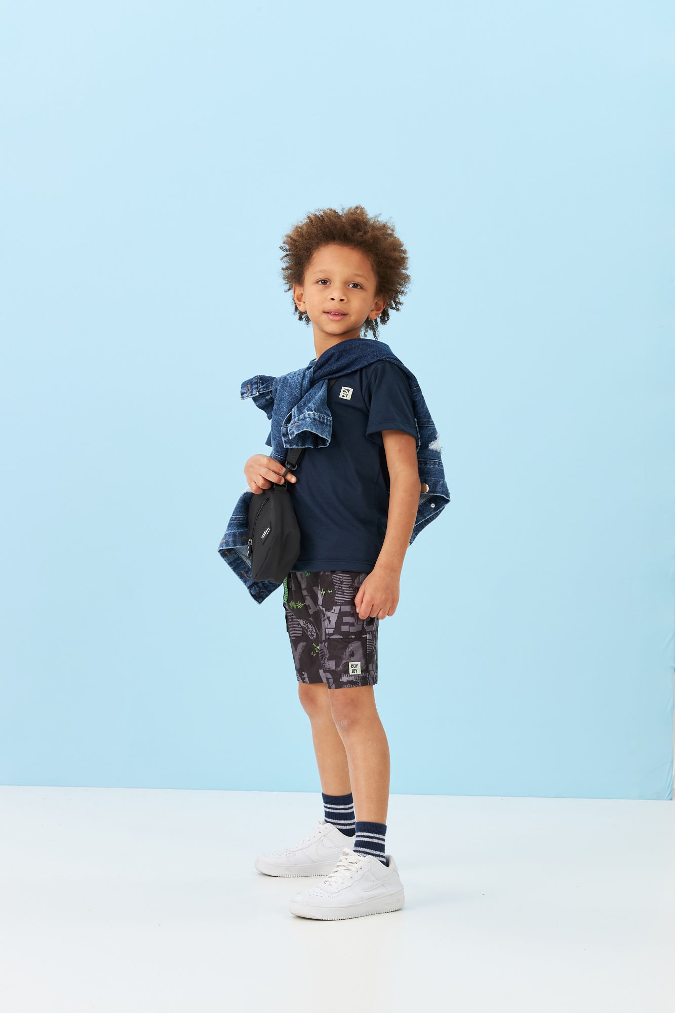 Camiseta-Basic-Com-Etiqueta-Personalizada