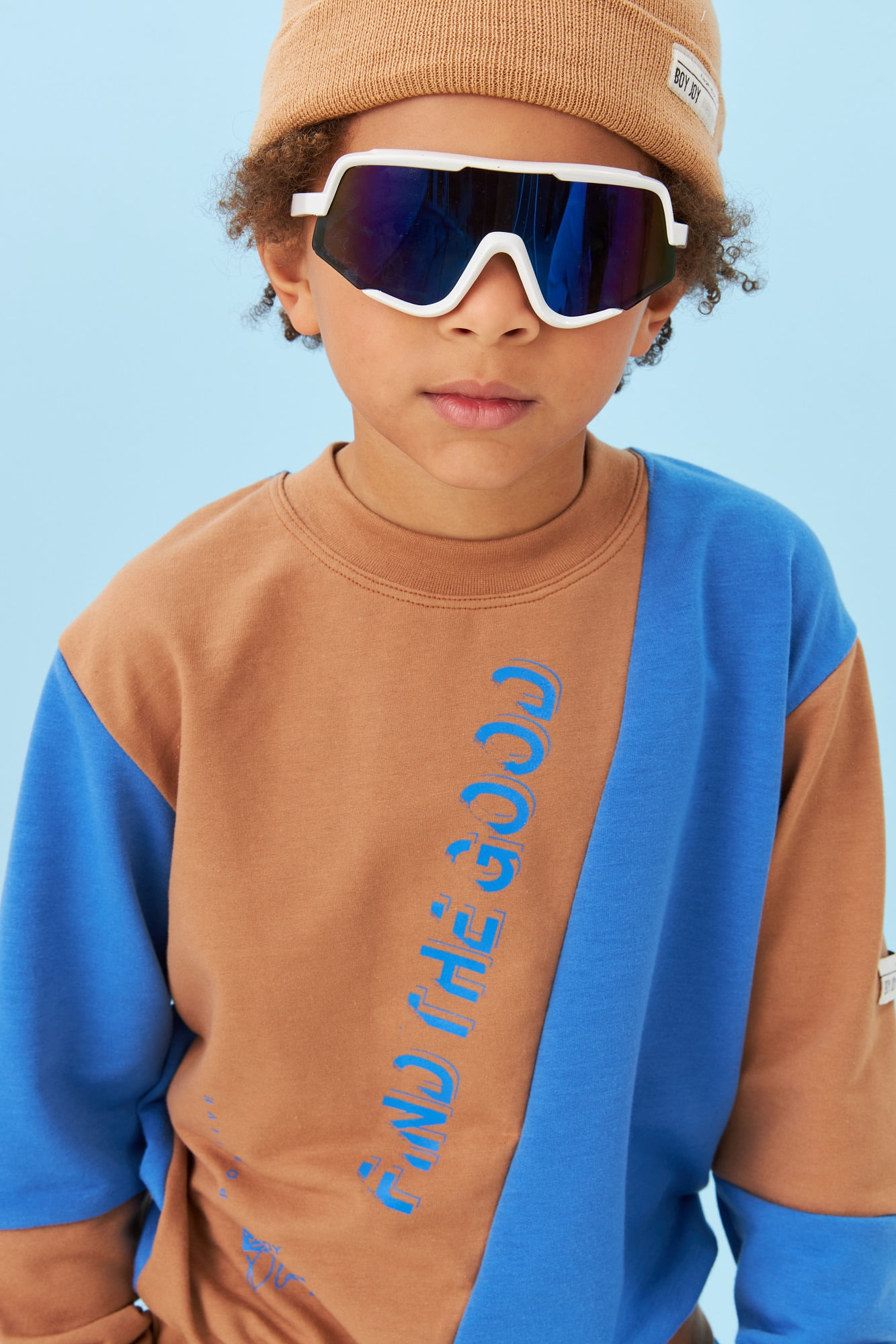 Moletom-Com-Recorte-Frente-E-Mangas-E-Silk