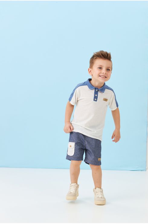 Camiseta Gola Polo Com Botão Para Abertura
