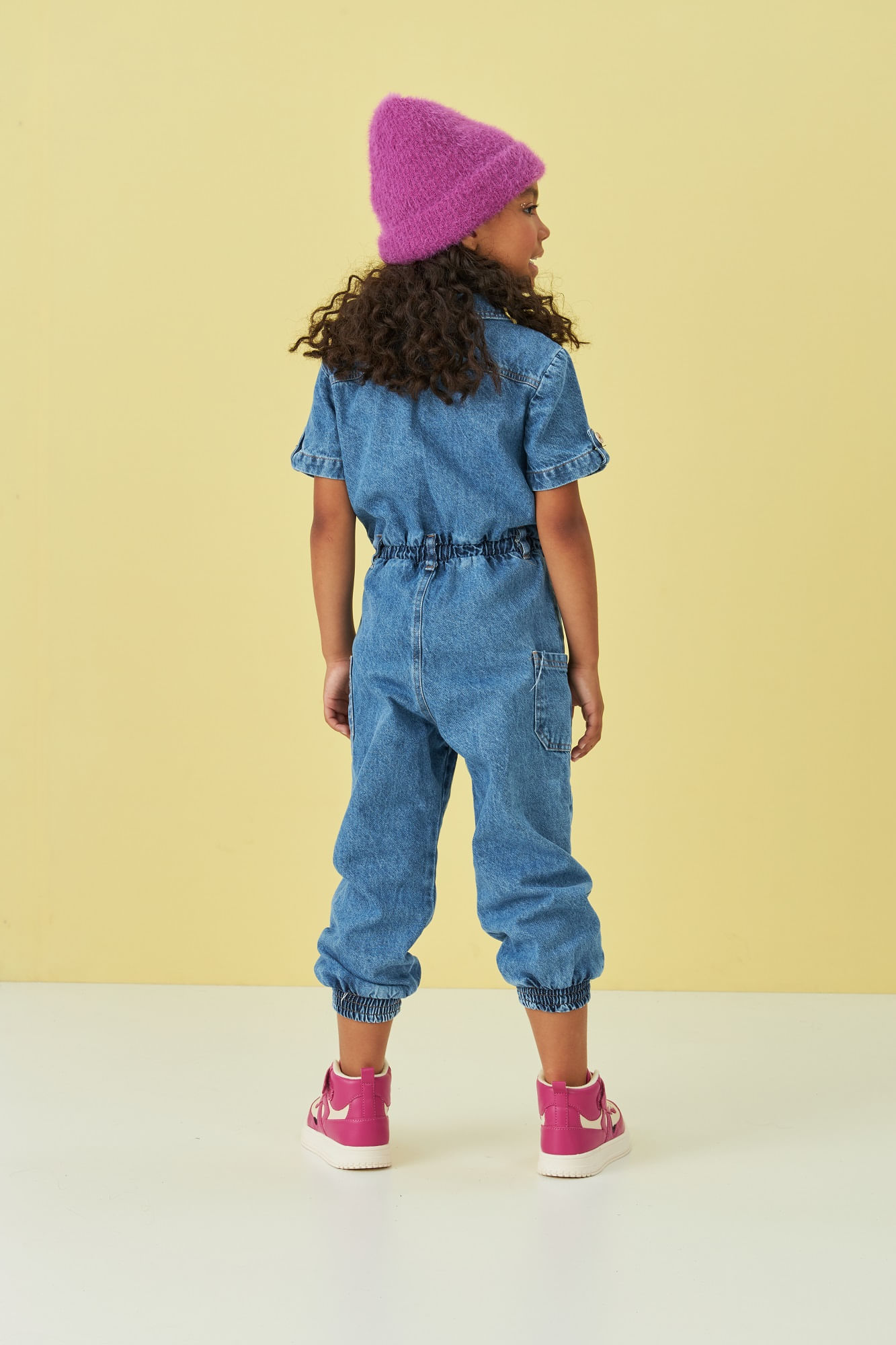 Macacao-Jeans-Com-Caseado-E-Botao