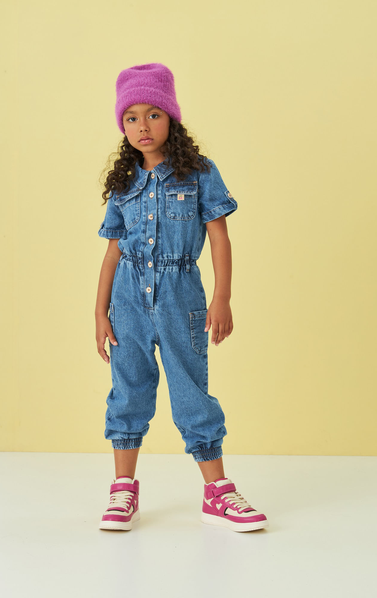 Macacao-Jeans-Com-Caseado-E-Botao