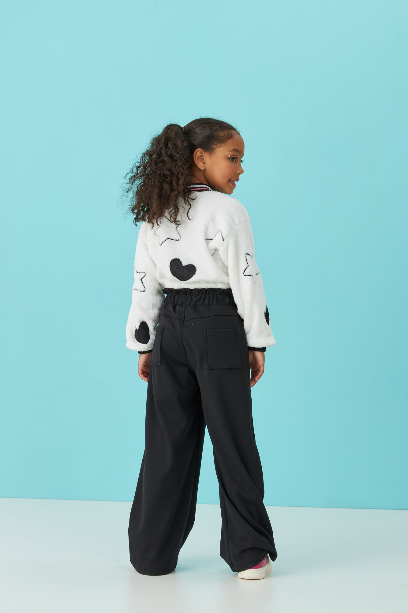 Calca-Wide-Leg-Preta-Com-Clochard