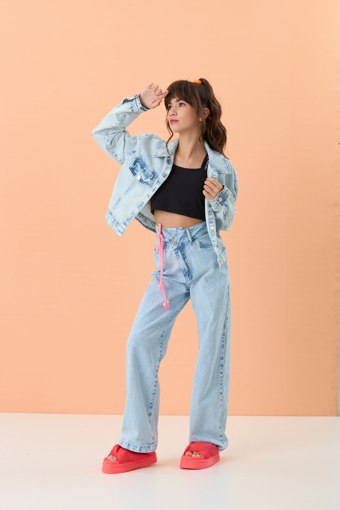 Jaqueta-Jeans-Com-Estampa-Frente-E-Costas