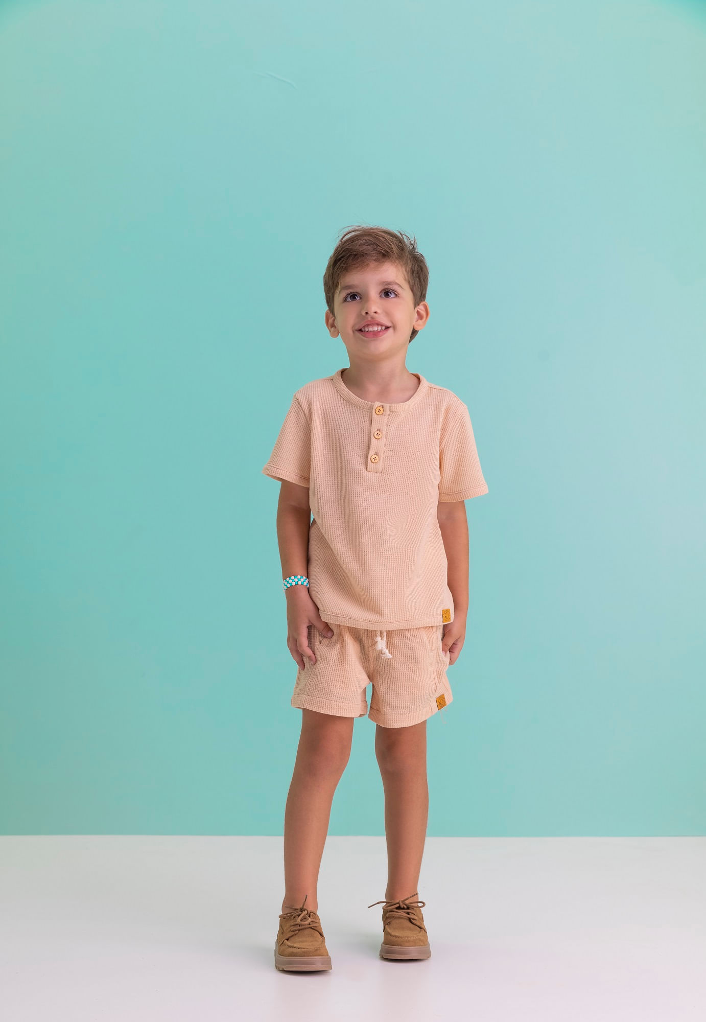 Camisa-Bata-Com-Vista-Com-Botoes