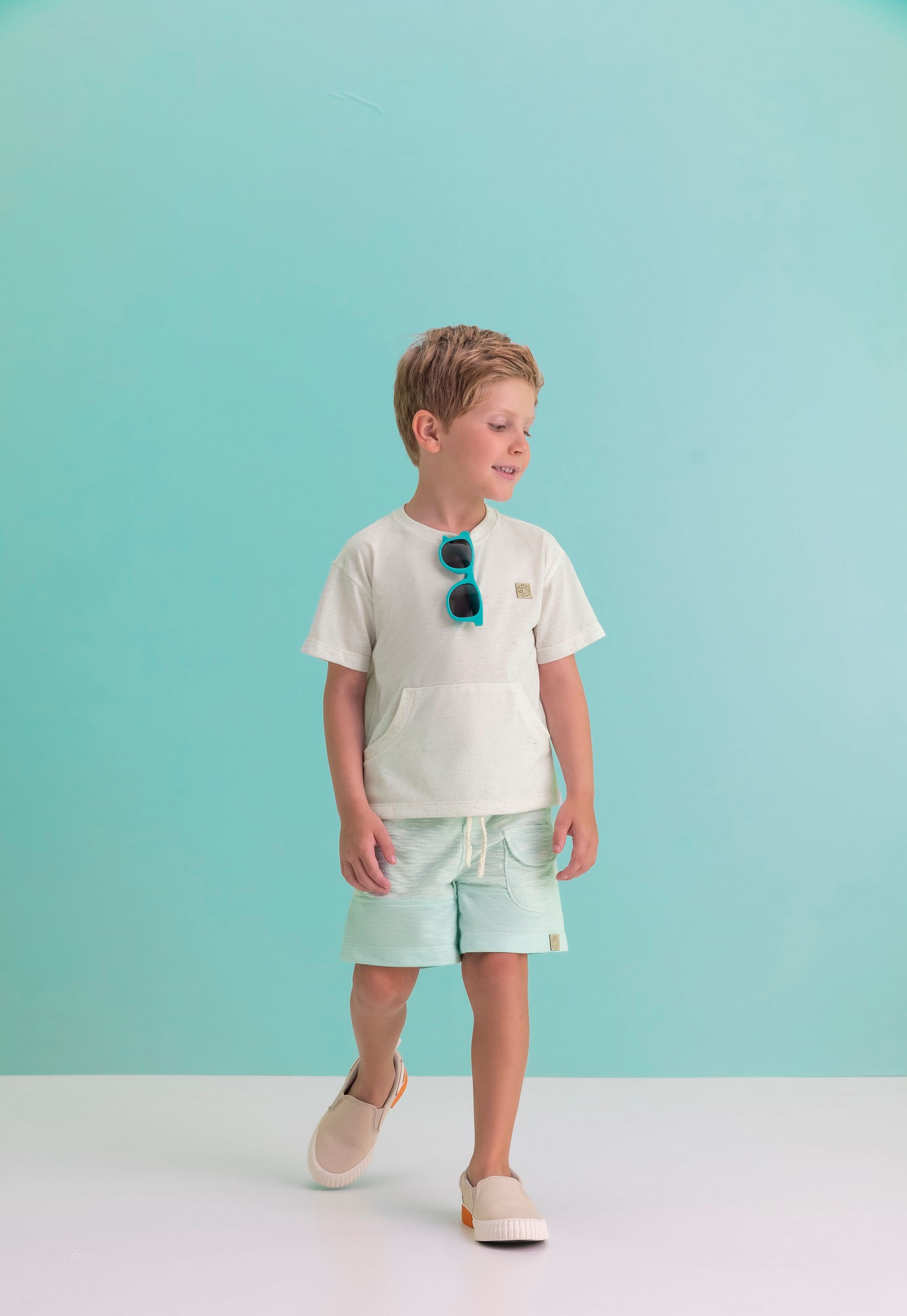 Camiseta-Com-Bolso-Canguru
