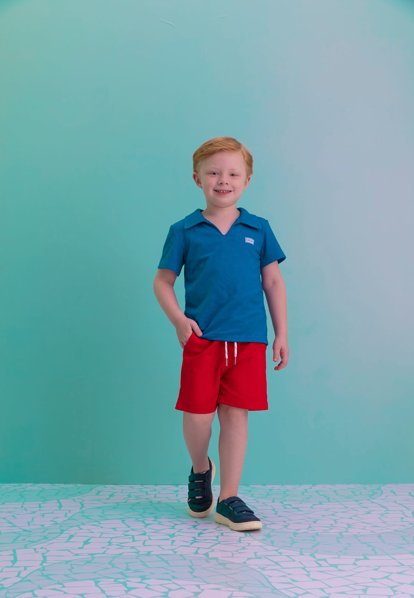 Camiseta-Polo-Com-Decote-V-Em-Piquet-Denim