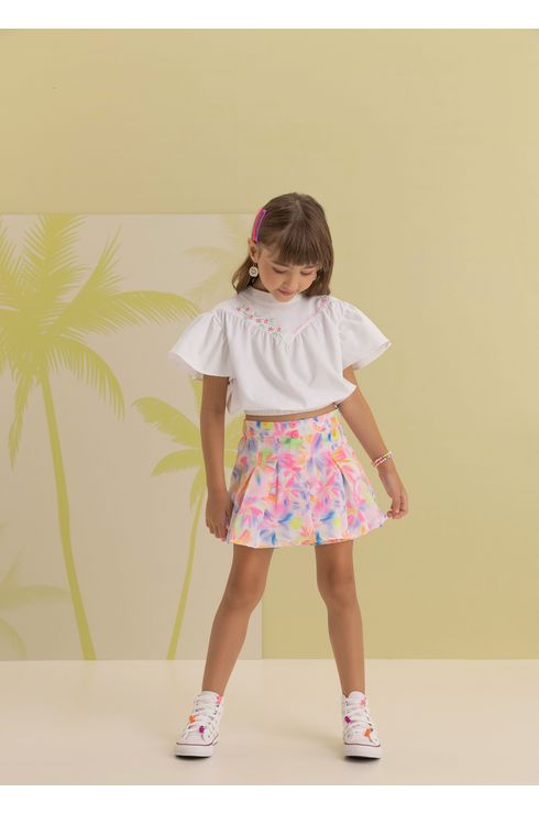 Conjunto Blusa Com Bordado E Shorts Saia