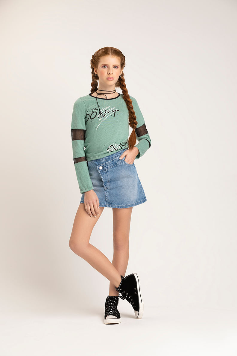 BLUSA-ML-RECORTES-COM-ESTAMPA-E-APLIQUE