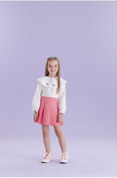Blusa Manga Longa Com Bordado Na Gola