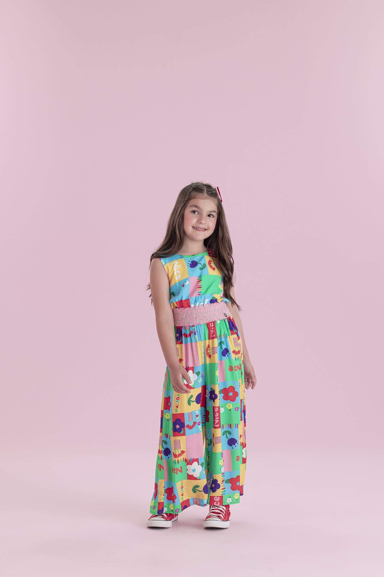 Macacao-Manga-Curta-Pantacourt-Estampado-Em-Viscose