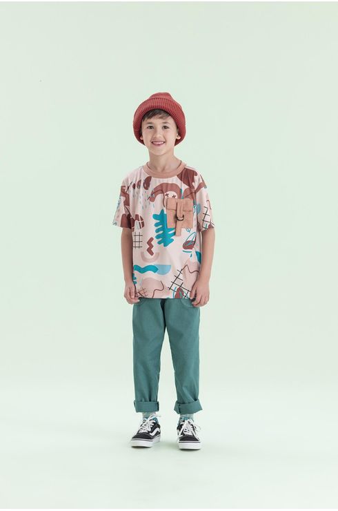 Camiseta Manga Curta Estampada Com Bolso Frontal
