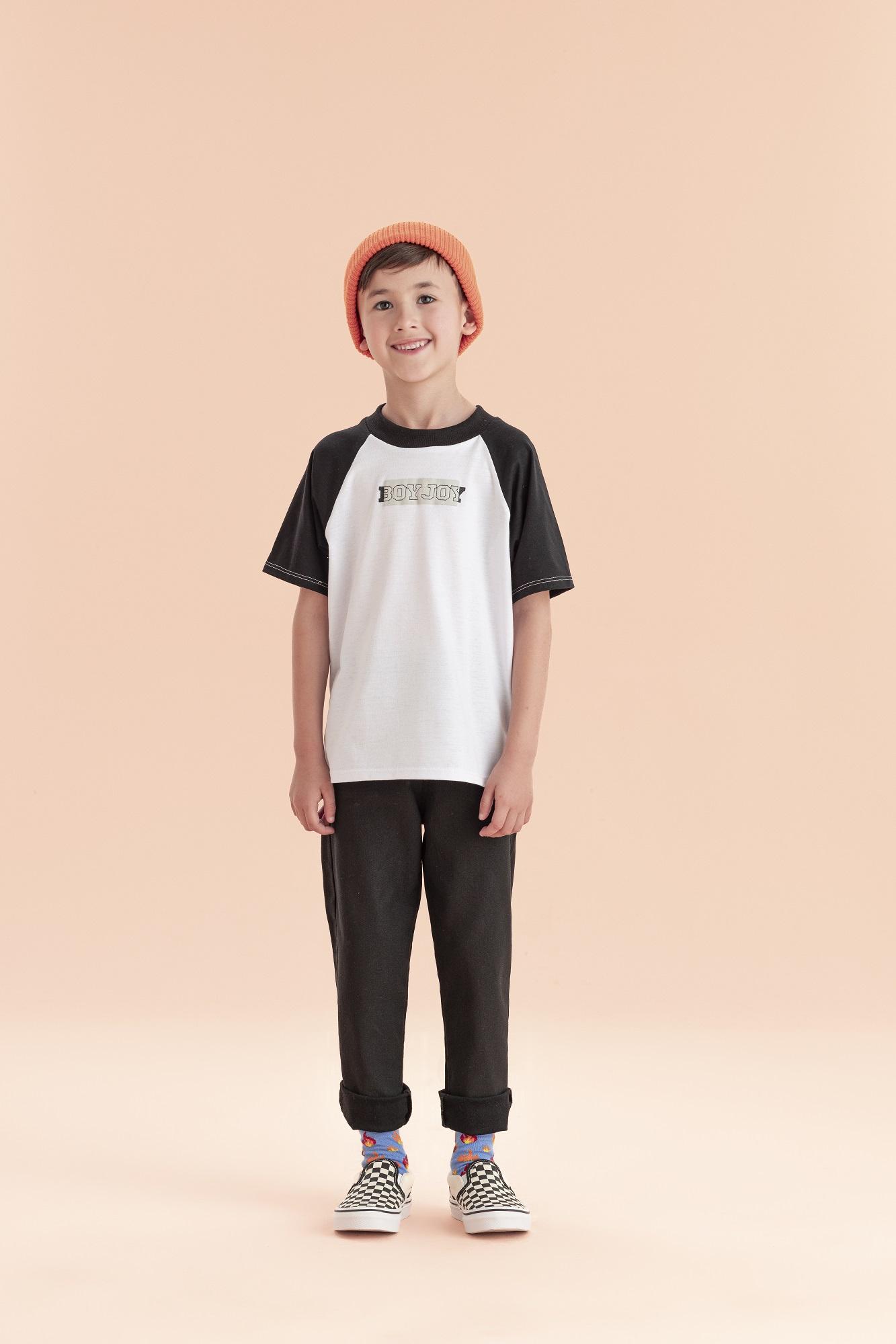Camiseta-Manga-Curta-Duas-Cores-Com-Estampa