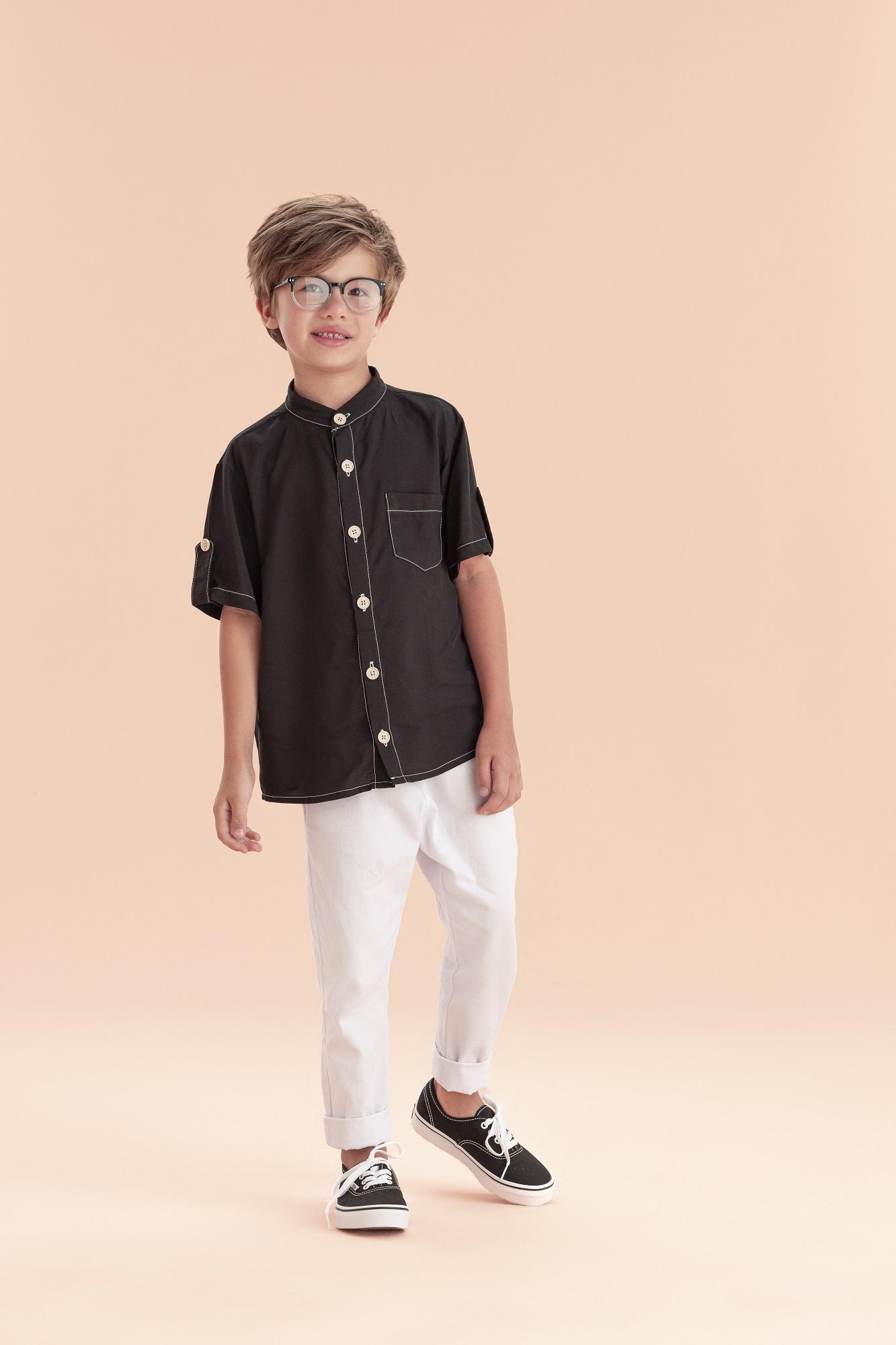 Camisa-Manga-Curta-Com-Vista-E-Bolso-Frontal