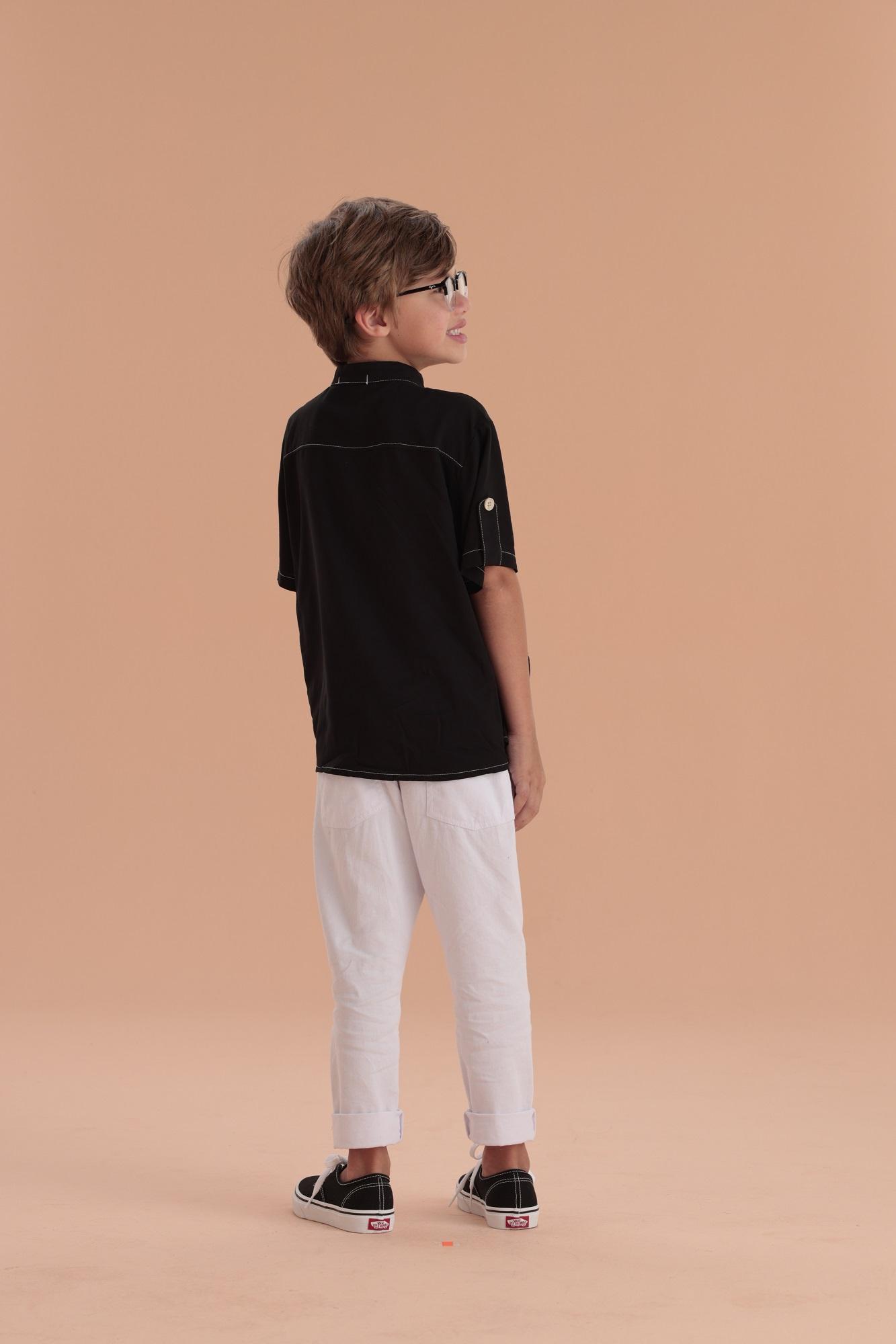 Camisa-Manga-Curta-Com-Vista-E-Bolso-Frontal