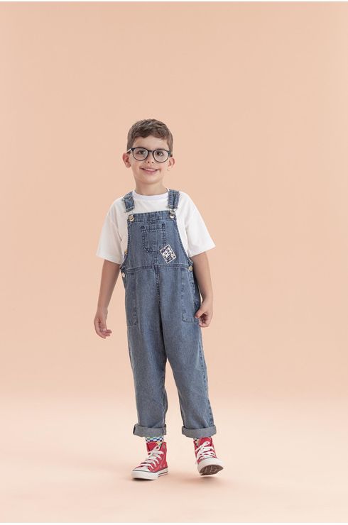 Jardineira Jeans Com Bolsos