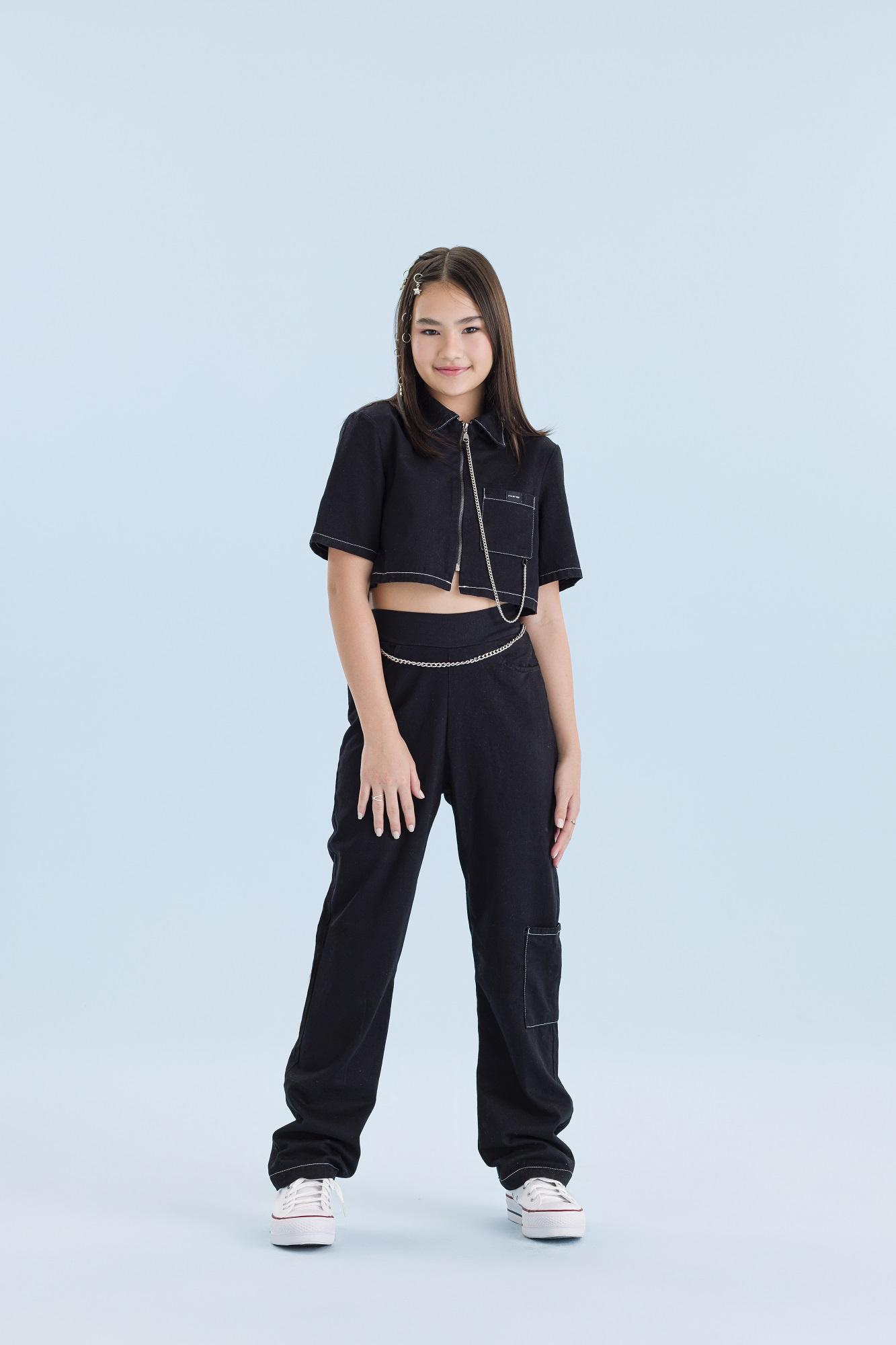 Camisa-Manga-Curta-Abertura-Em-Ziper-Com-Bolso-Lateral-E-Corrente