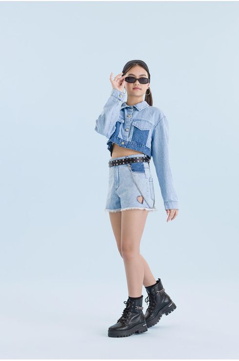 Short Jeans Com Bordado Vazado