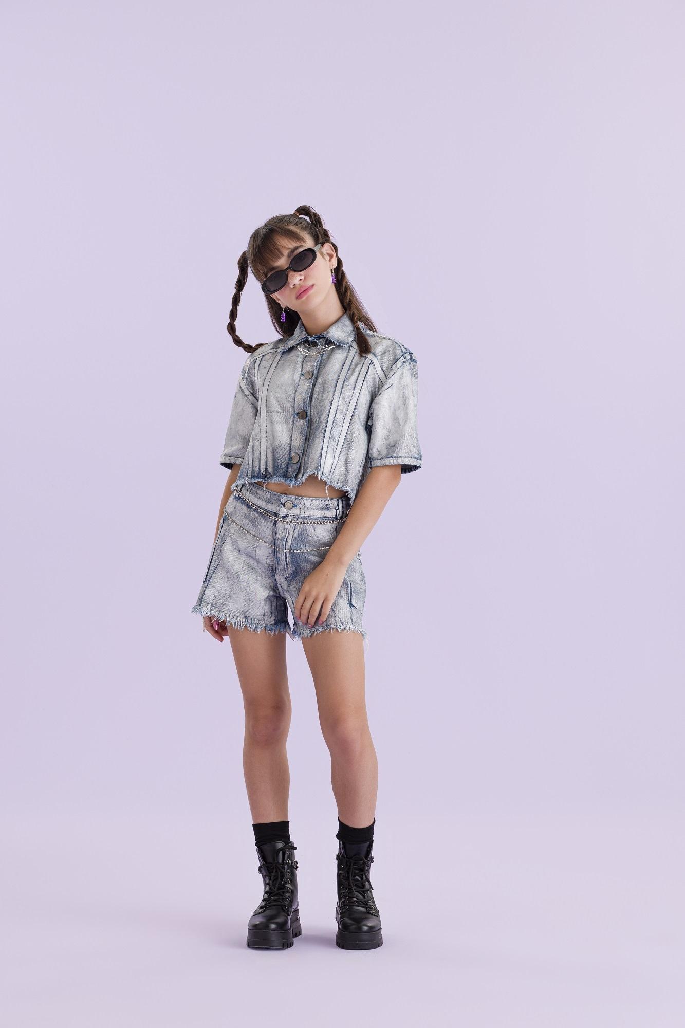 Camisa-Manga-Curta-Jeans-Com-Foil-Aplicado