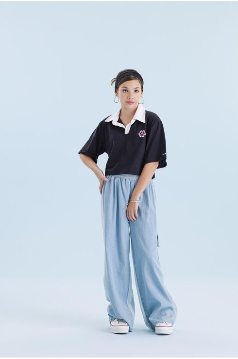 Blusa Manga Curta Com Gola E Manga Ampla