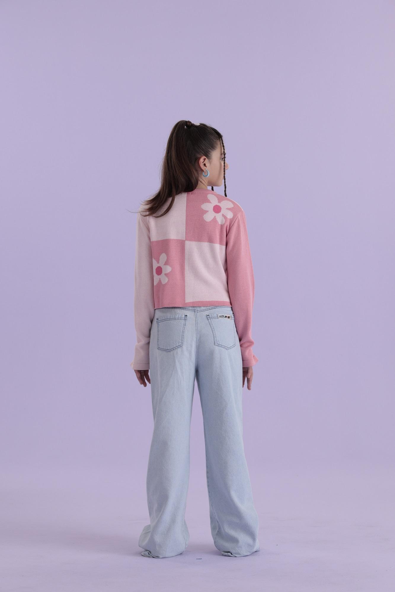 Blusa-Manga-Longa-Trico-Quadrado-E-Flor-Manga-Ampla