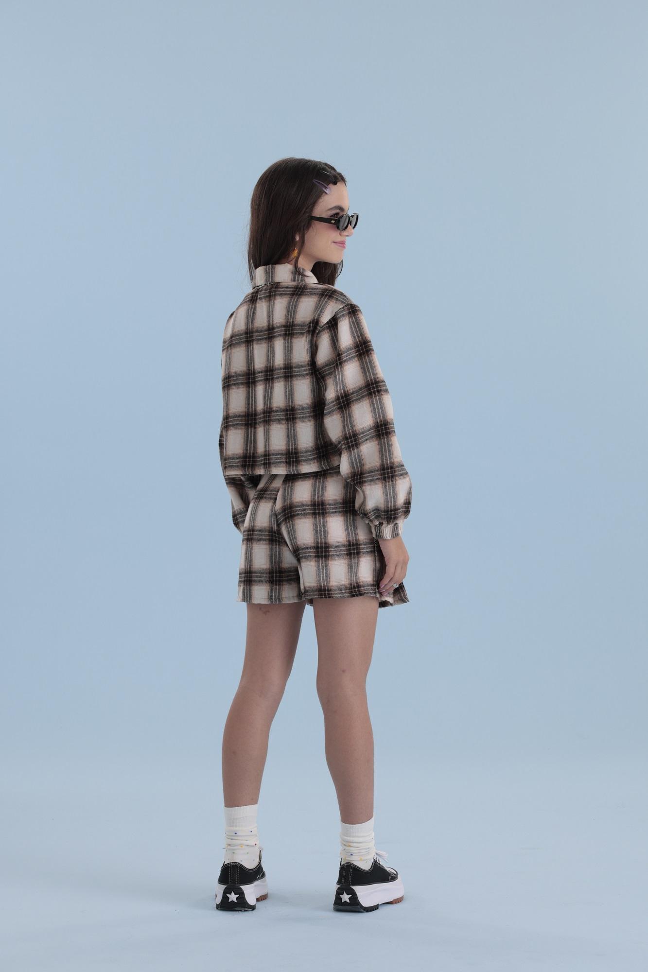 Short-Saia-Xadrez-Com-Aba-Em-Pregas