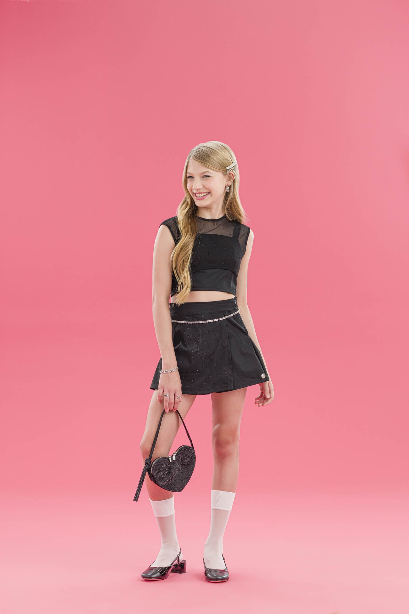 Short-Saia-Liso-Com-Aplicacao-De-Strass