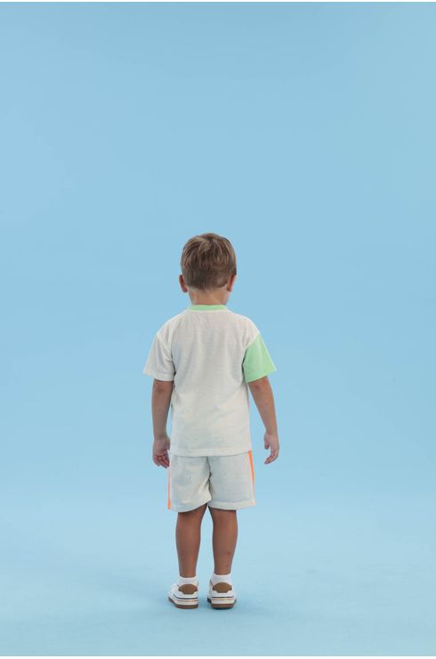 Camiseta Com Recorers E Bolso Contrastante