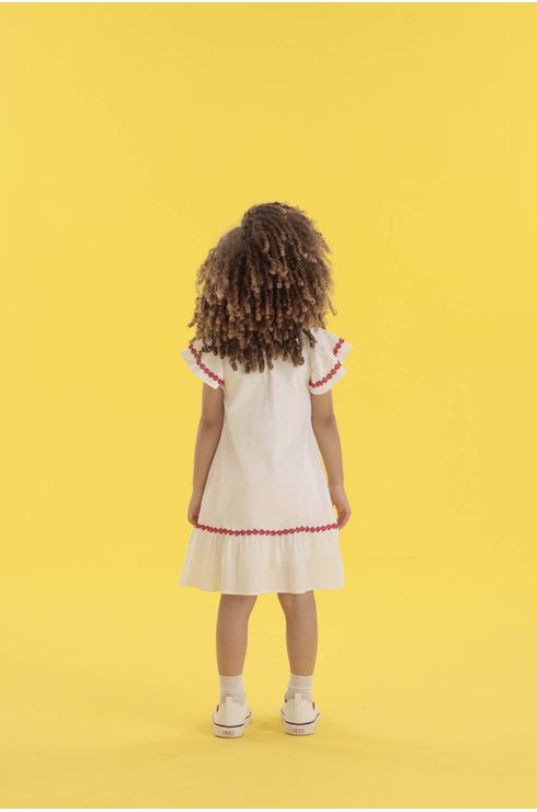 Vestido Em Tricoline Com Detalhes Em Renda