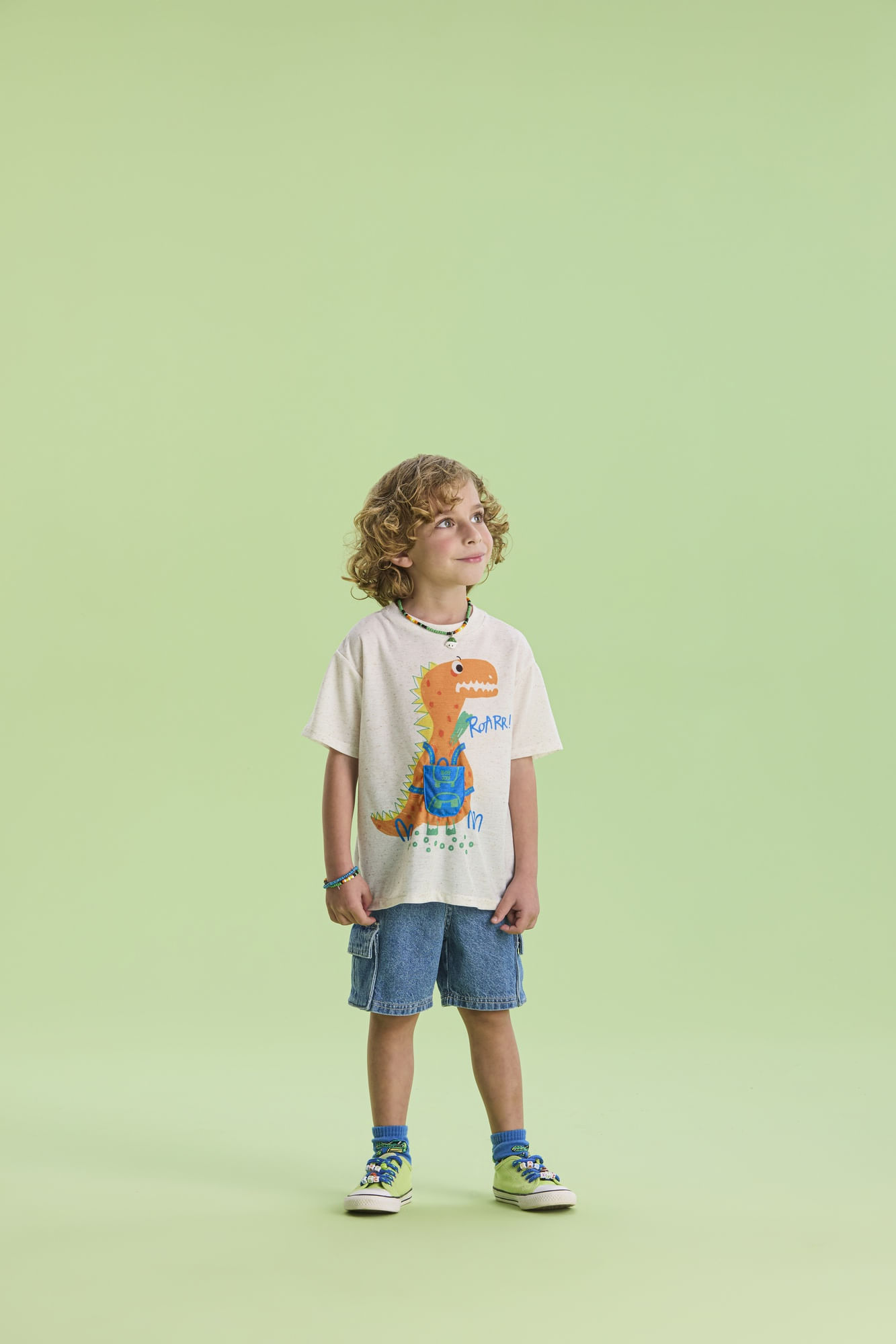 Camiseta-Manga-Curta-Com-Estampa-Interativa-Dinossauro