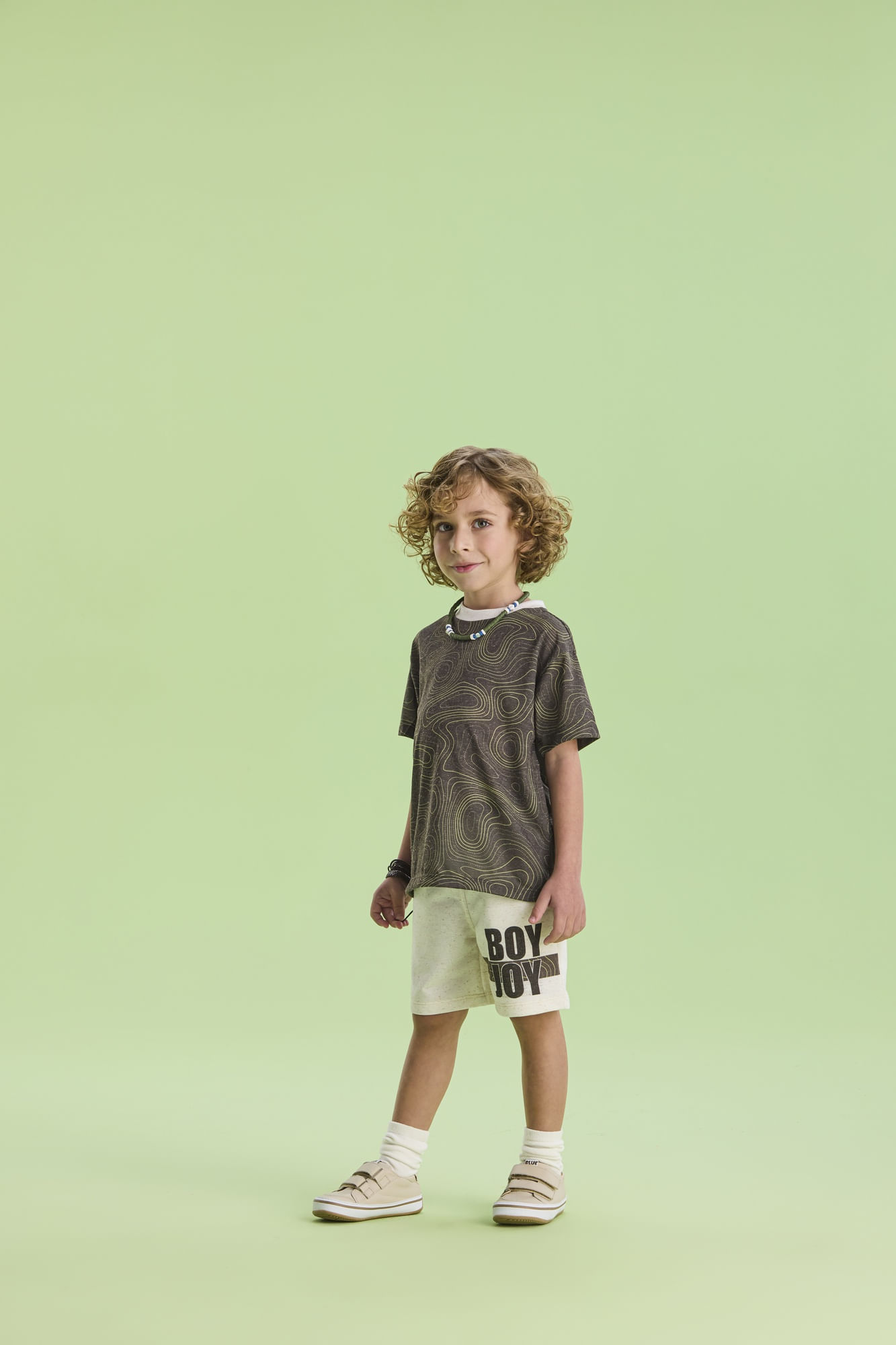 Conjunto-Bermuda-Em-Moletom-E-Camiseta