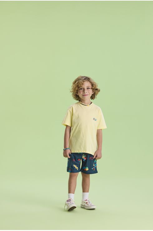 Conjunto Manga Curta Bermuda E Camiseta