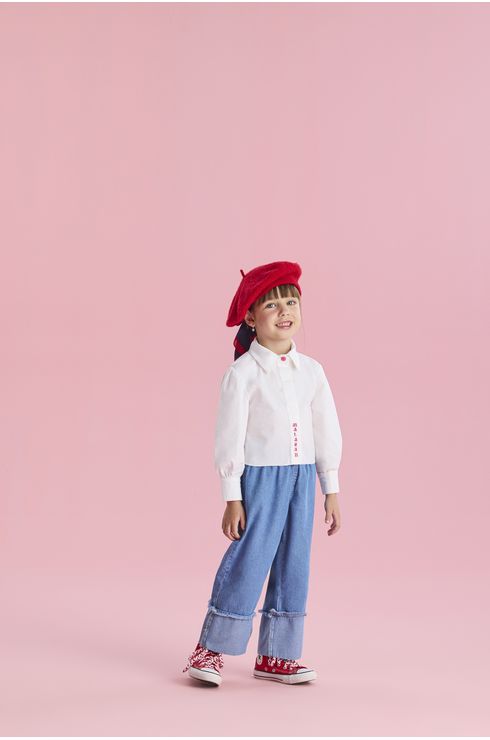 Calça Jeans Com Barra Virada E Estampa