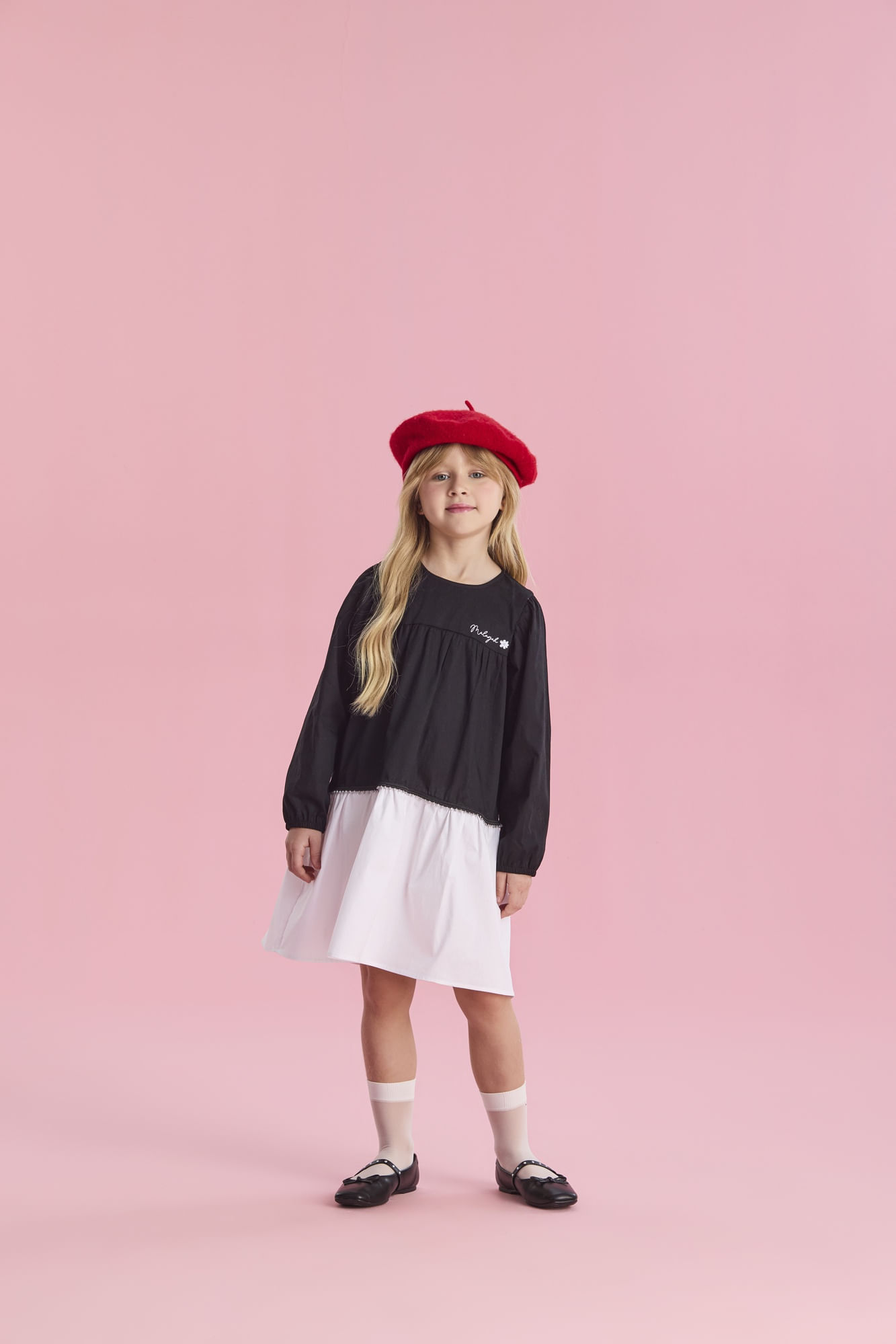 Vestido-Manga-Longa-Preto-E-Branco-Em-Tricoline