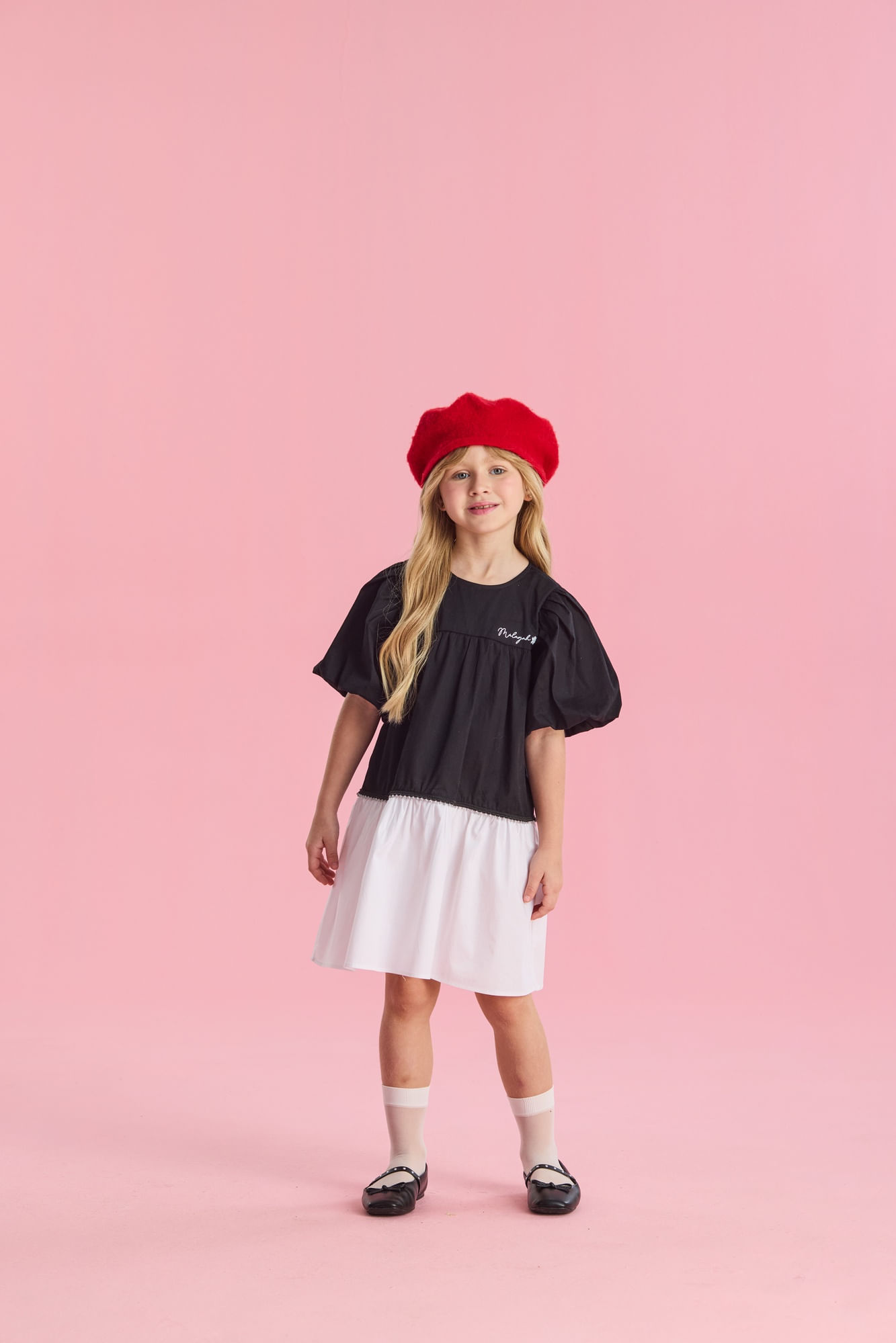 Vestido-Manga-Curta-Preto-E-Branco-Em-Tricoline