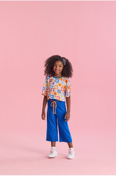 Conjunto Manga Curta Blusa E Calça Pantacourt Em Algodão