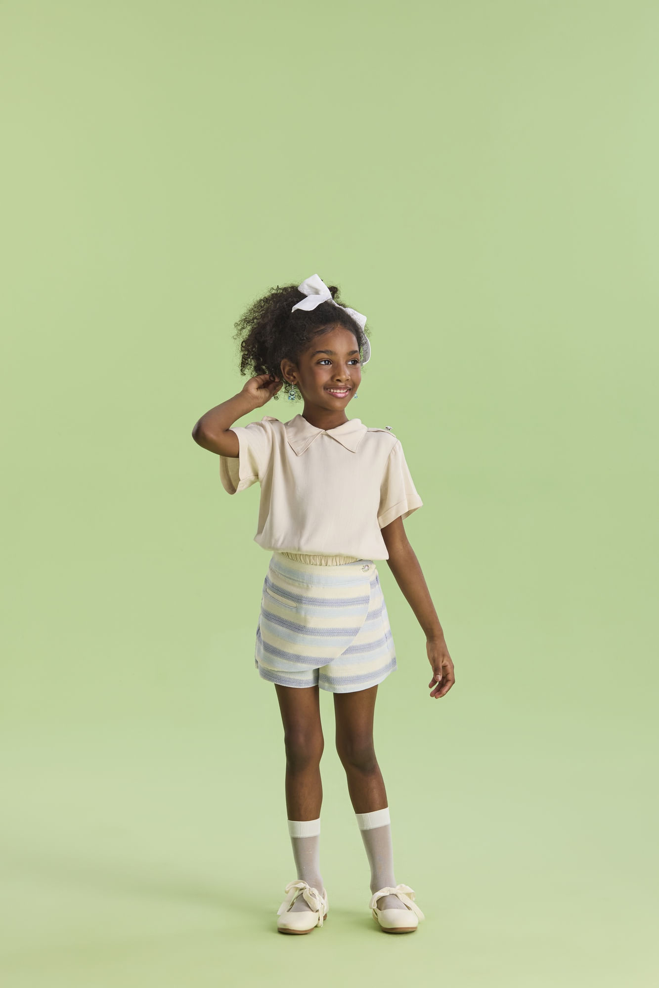 Conjunto-Manga-Curta-Short-Saia-E-Blusa