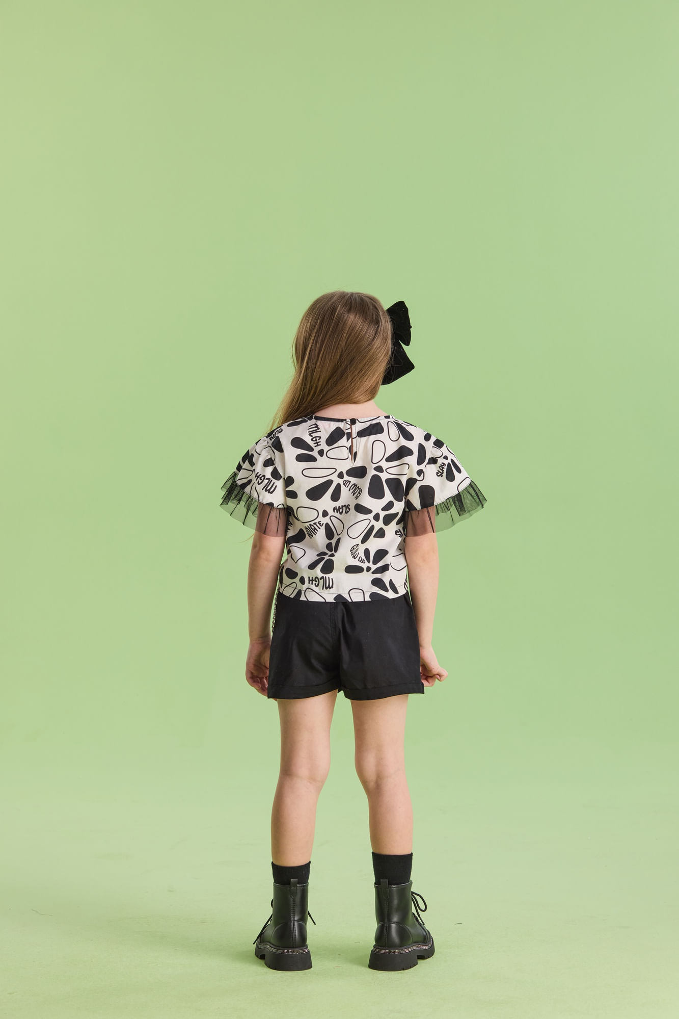 Conjunto-Manga-Curta-Blusa-E-Short-Em-Tricoline